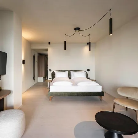 Stroblhof Garda Active Family 5*
