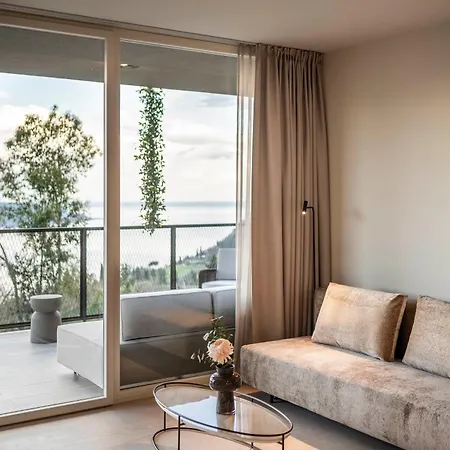 Stroblhof Garda Active Family 5*